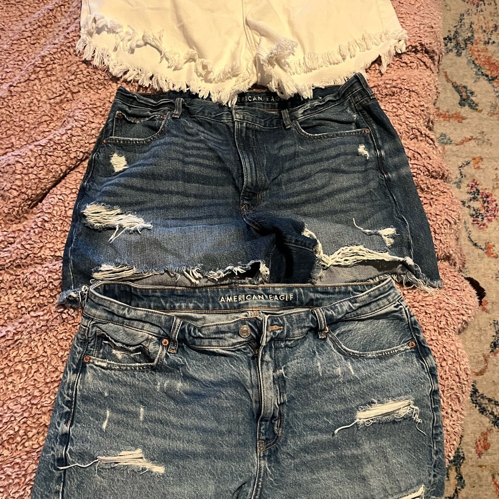 American Eagle Outfitters Ripped Dark Blue Jeans